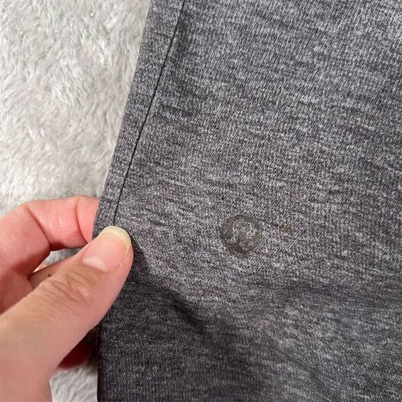 Lululemon Men's Gray Athletic Shorts Size S Lined Elastic Waist Casual See Note - Picture 7 of 13